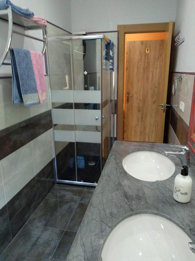 Residencias Turisticas Matasiete Leão Exterior foto